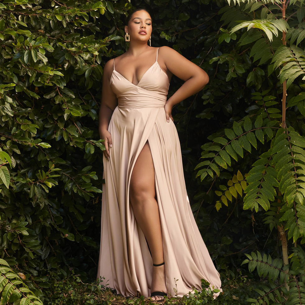 Plus Size Nude & Neutral Dresses