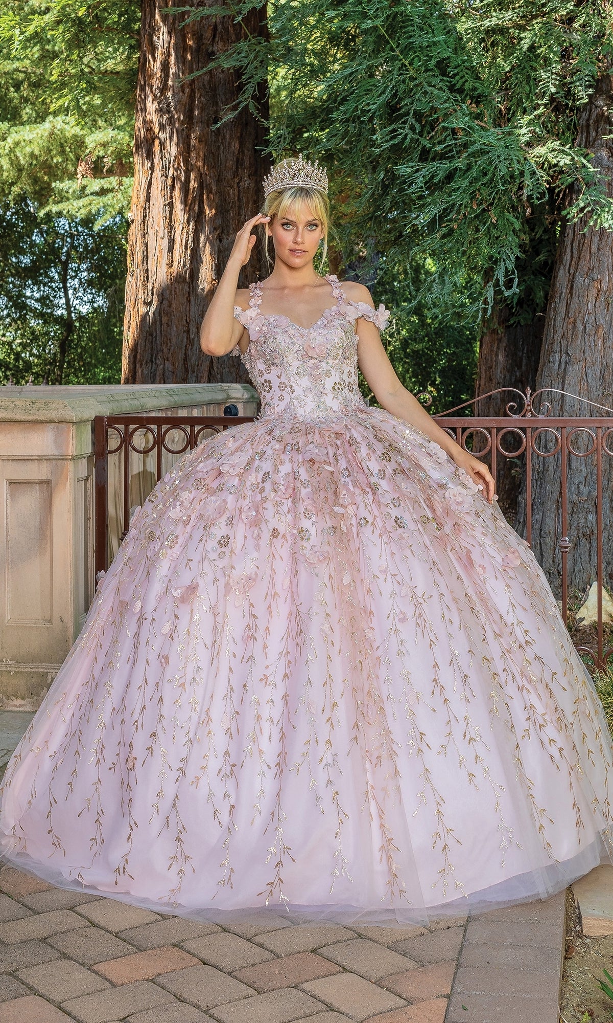 Quinceanera Dress 1640 By Dancing Queen