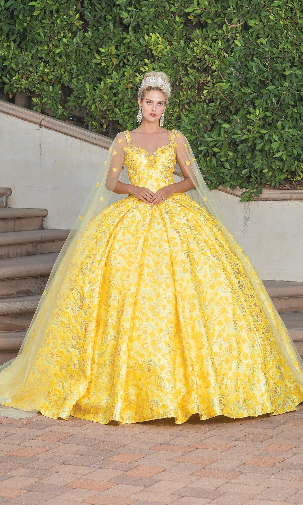 Yellow orders dress quinceanera