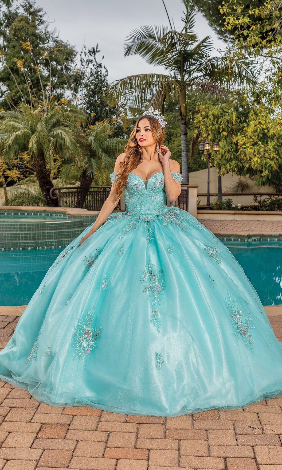 Quinceanera Dress 1850 By Dancing Queen