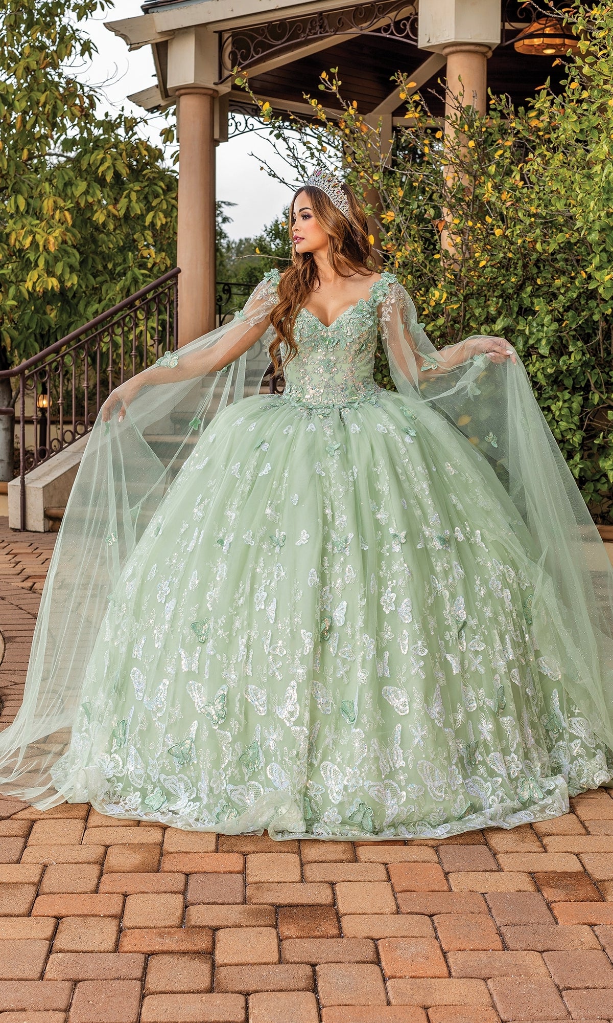 Dancing queen shop quinceanera dresses