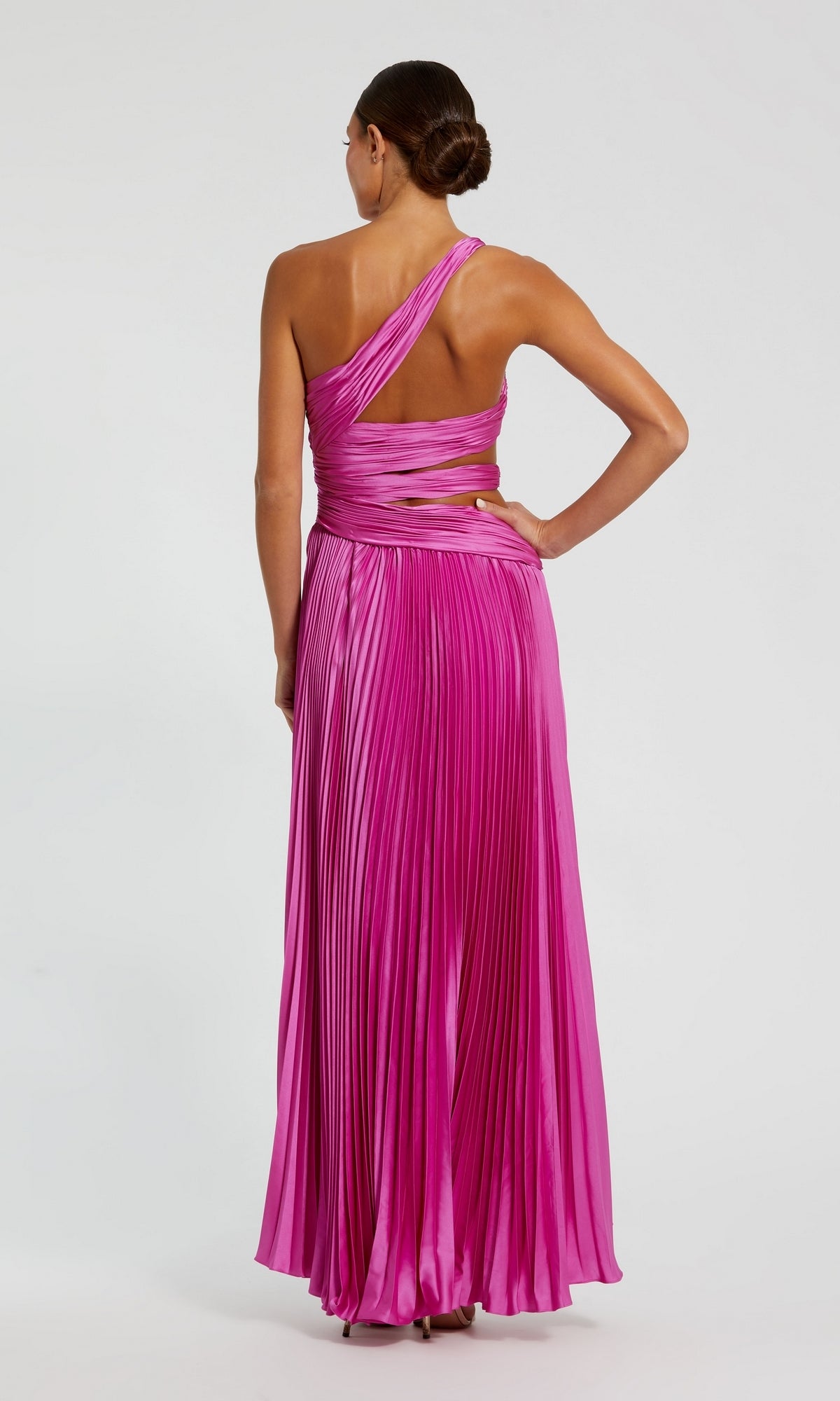 Mac Duggal