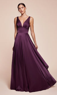 Sleeveless Classic Long Prom Dress: Ladivine 7469