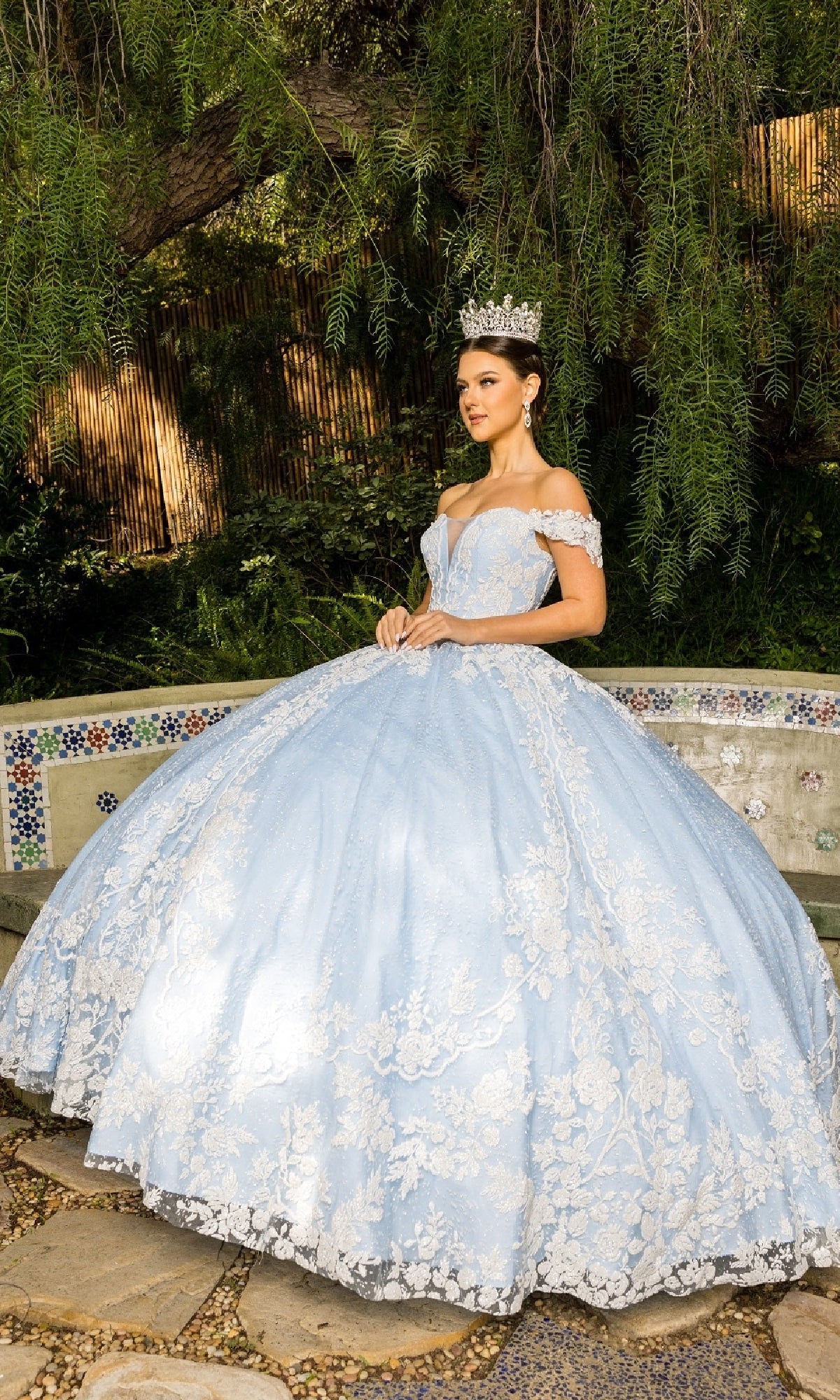 Quinceanera Dress: Cinderella Couture 8070J