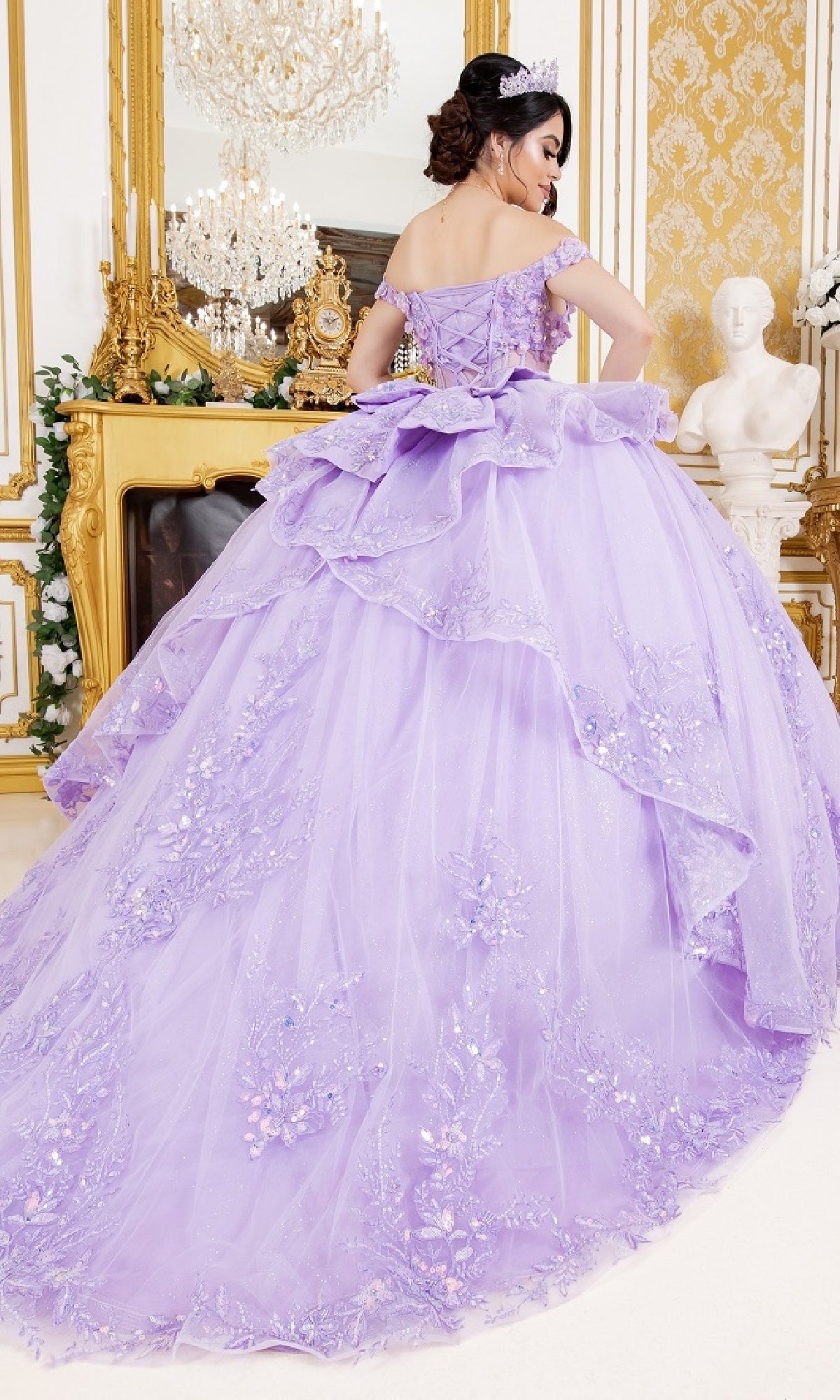 Quinceanera Dress: Cinderella Couture 8160J