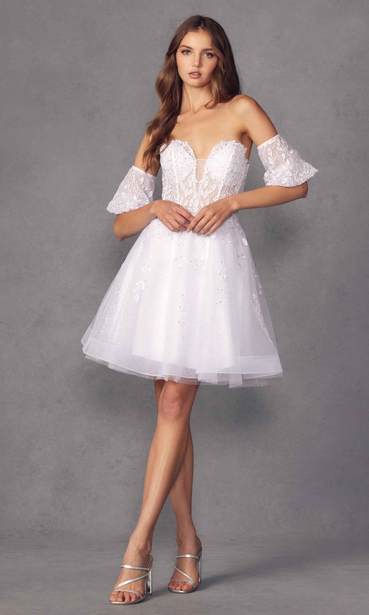 Bell-Sleeve Short Sweetheart Prom Dress 909