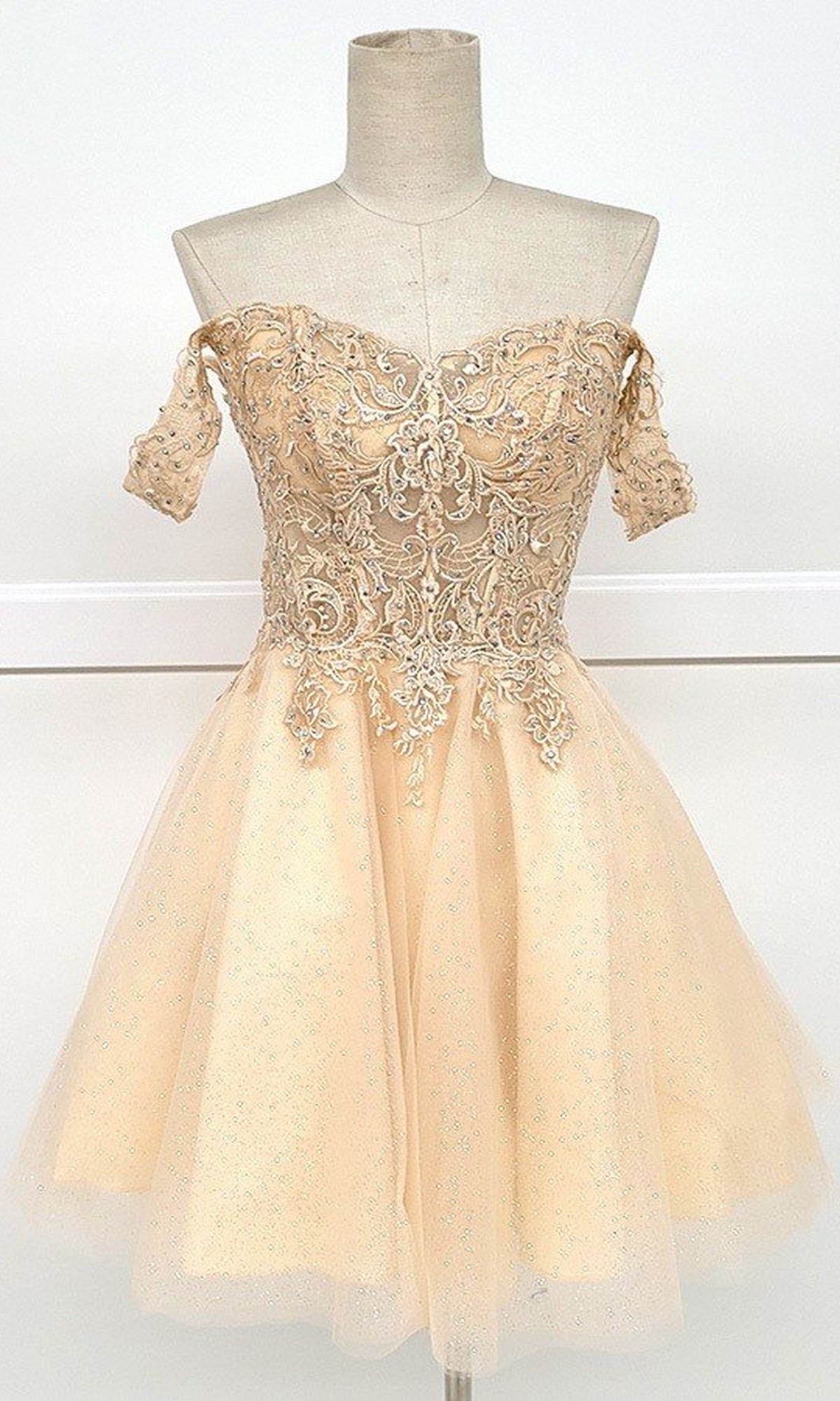 Off-Shoulder Short Glitter Homecoming Dress C318