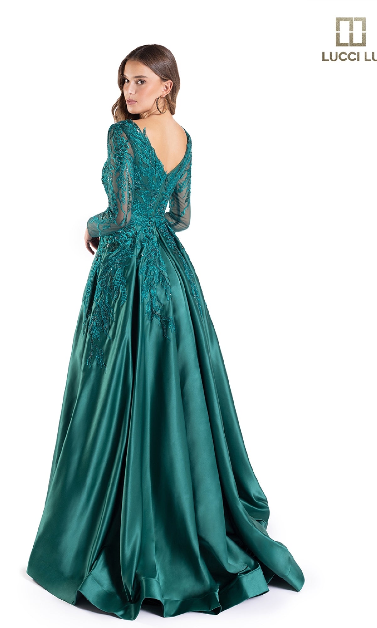 Long Formal Dress: Lucci Lu C8045