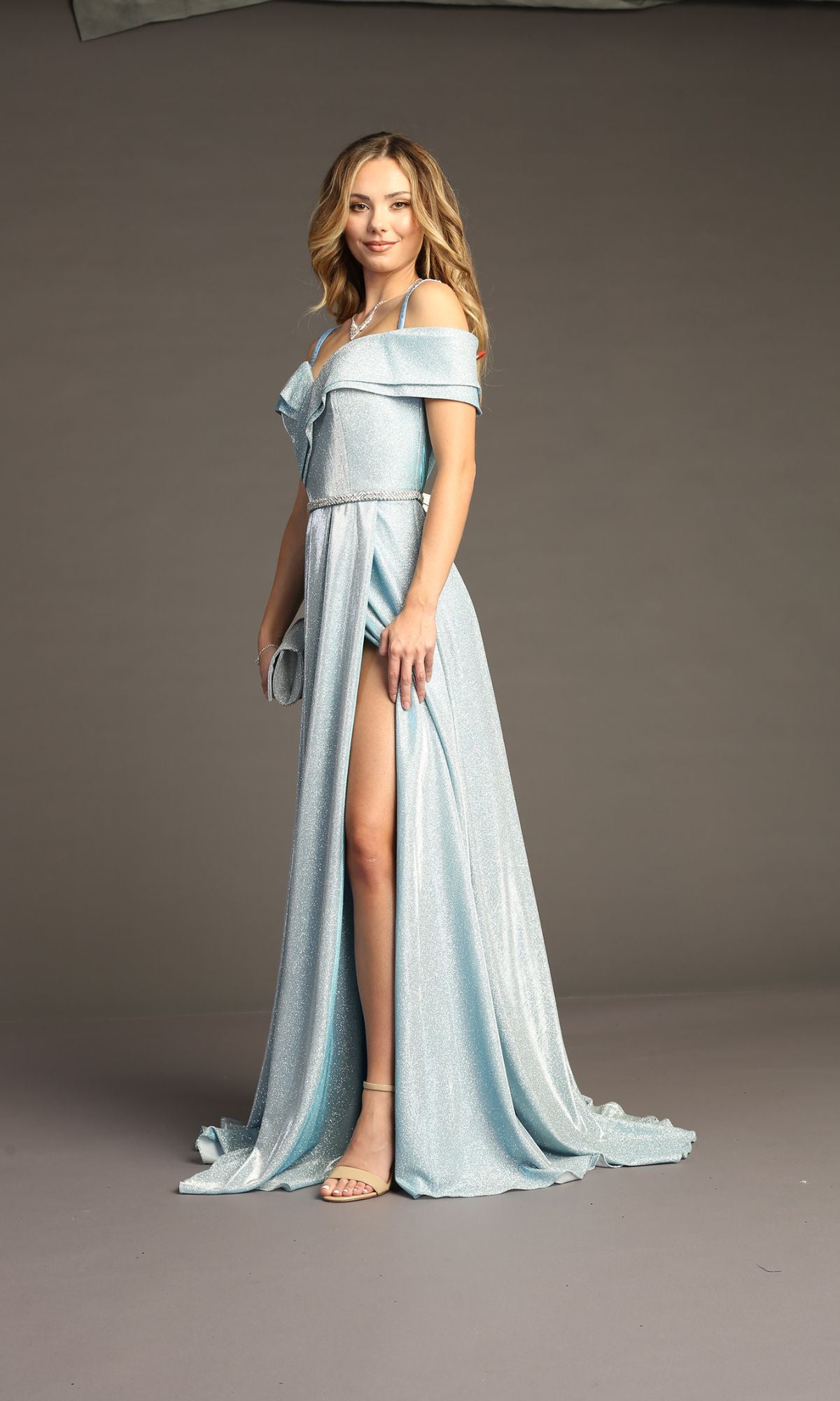 Off-Shoulder Long Glitter Prom Dress: Chicas J008