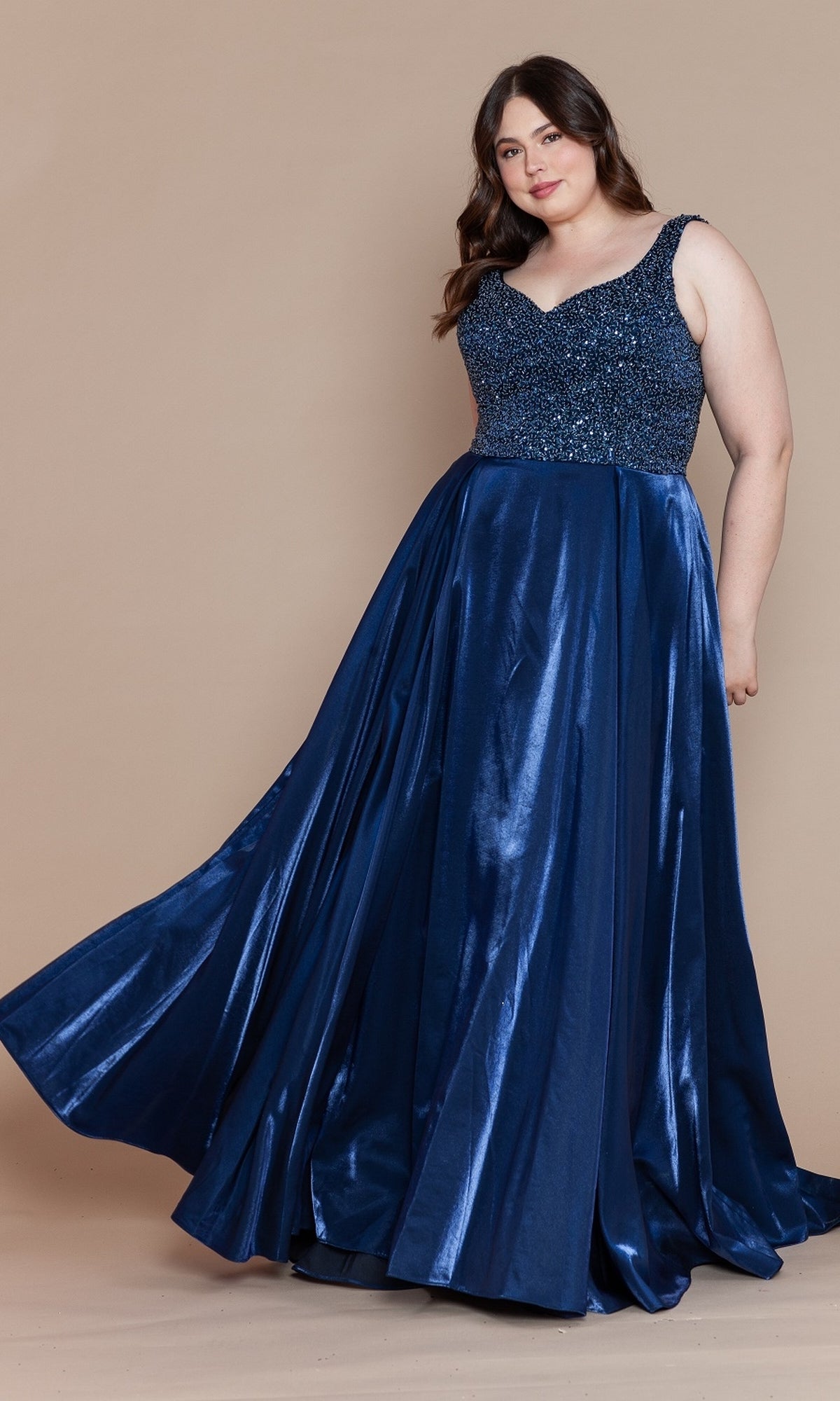 Beaded-Bodice Plus-Size Long Prom Dress W1066