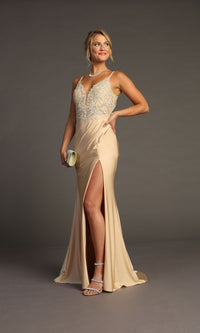 Lace-Bodice Slinky Long Prom Dress: Chicas YG5033