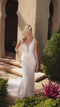 Sleeveless White Lace Wedding Dress A1072W