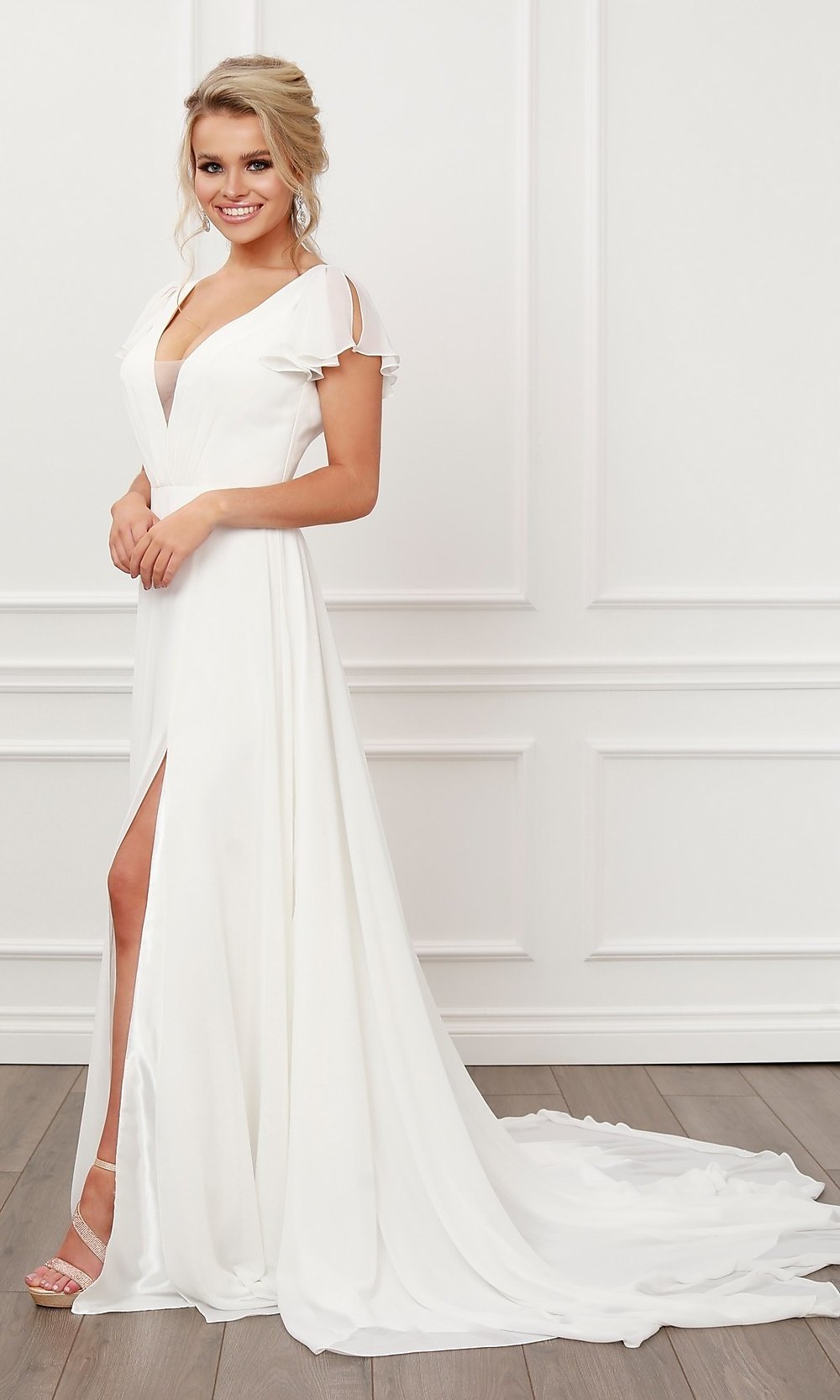 White Flutter-Sleeve Long Chiffon Bridal Gown